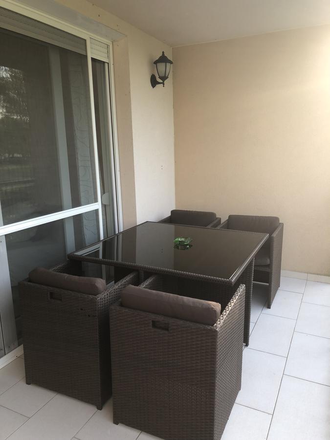 דירות זמראדי Relax Apartman מראה חיצוני תמונה