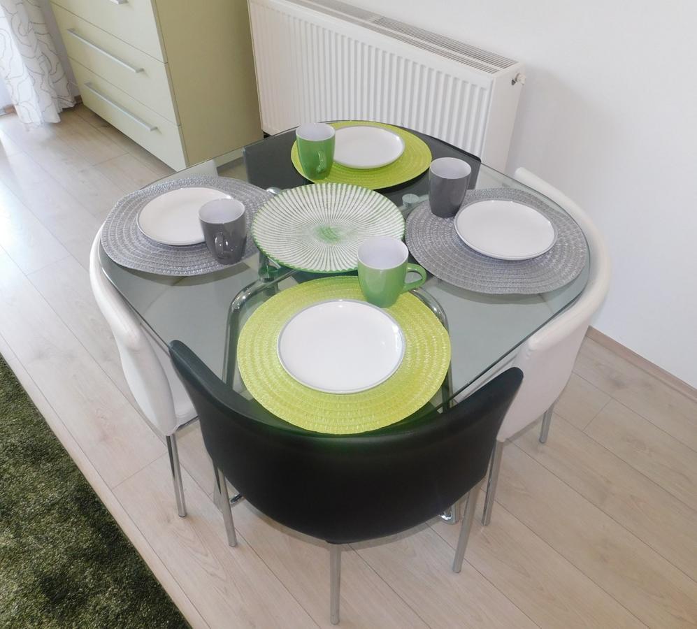 דירות זמראדי Relax Apartman מראה חיצוני תמונה